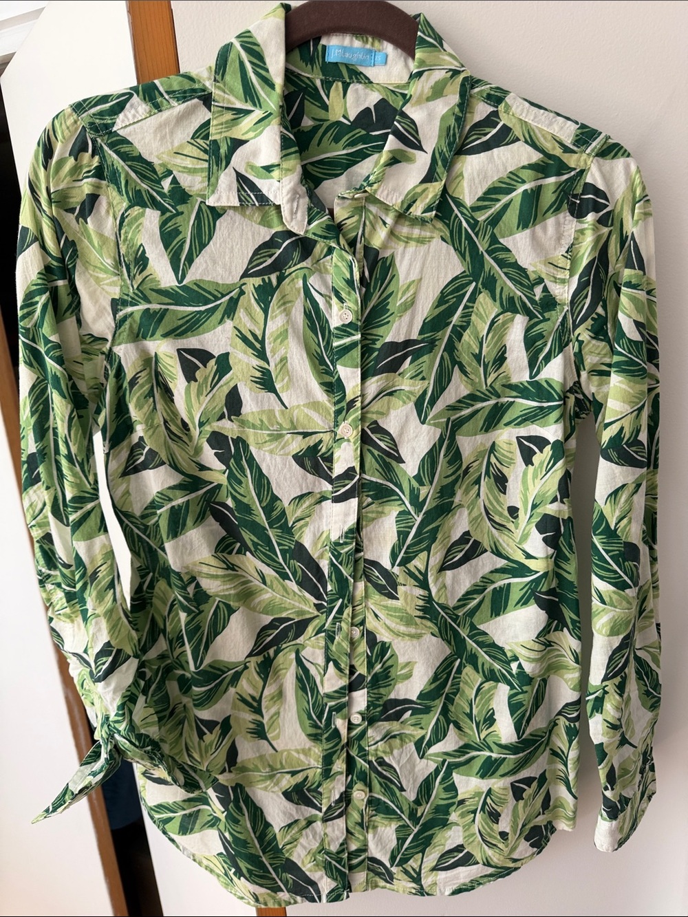 J. McLaughlin Green Tropical Leaf Button-Down Shirt